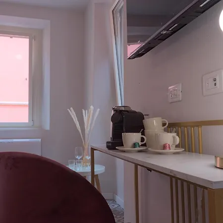 Guest house 2 Min - Modern At 1 Min To Station - Wifi, Ac