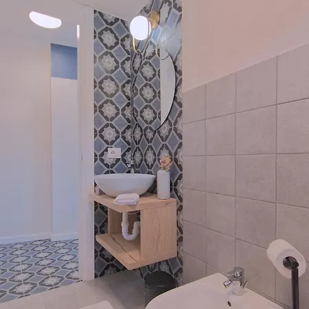 2 Min - Modern At 1 Min To Station - Wifi, Ac Mandello del Lario