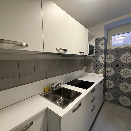 2 Min - Modern At 1 Min To Station - Wifi, Ac